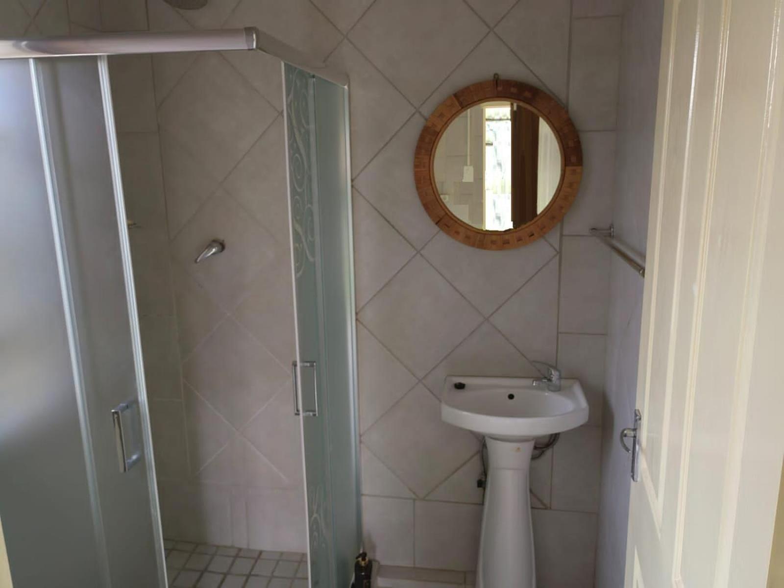 Sibahlenomhlambi Guesthouse 스프링스 객실 사진