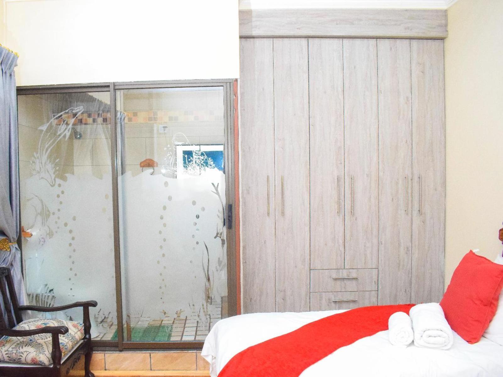 Sibahlenomhlambi Guesthouse 스프링스 객실 사진